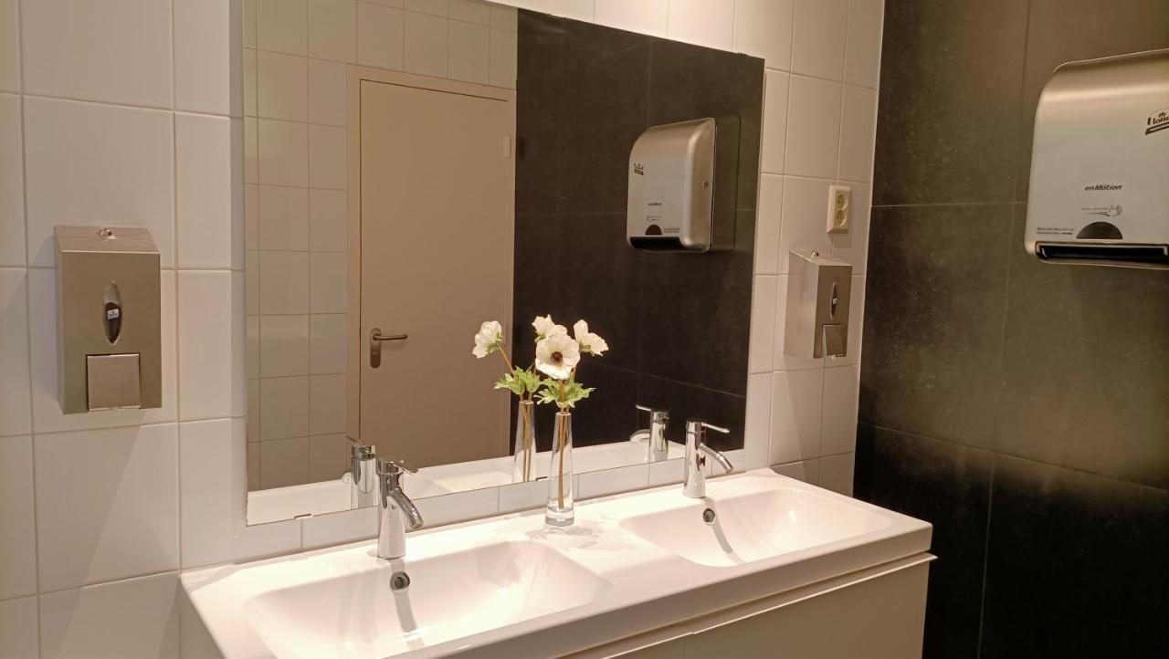 Hotel Rozenburg Екстер'єр фото