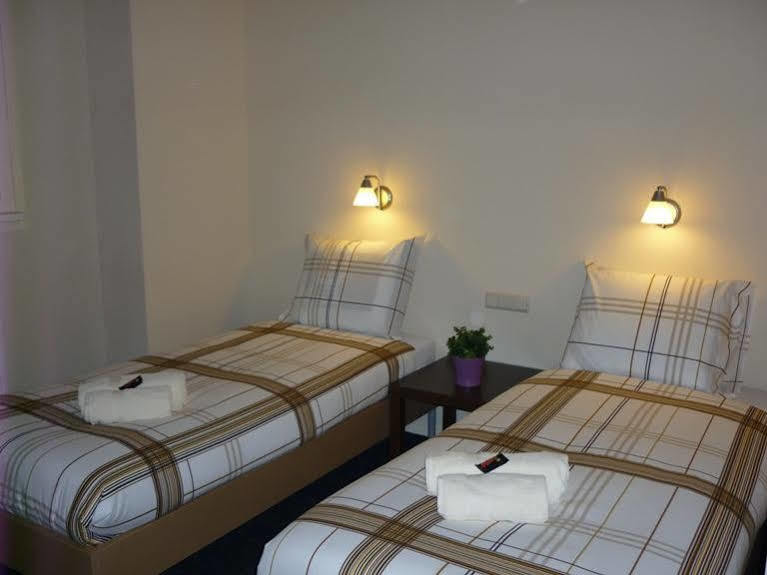 Hotel Rozenburg Екстер'єр фото