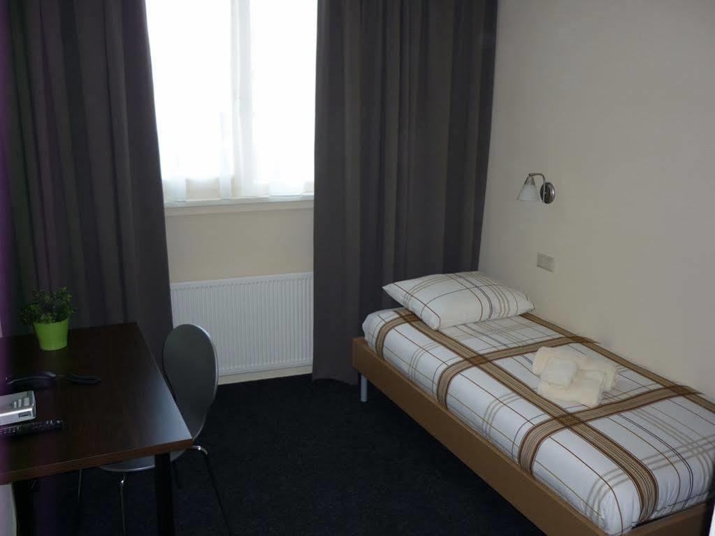 Hotel Rozenburg Екстер'єр фото